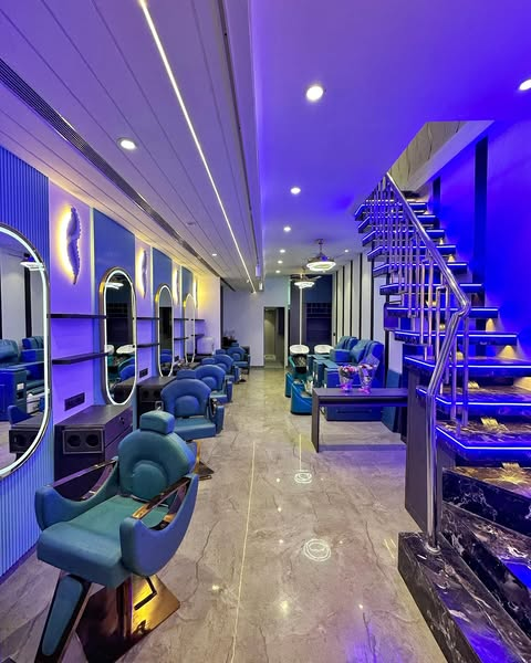 Pragna's modern salon interior